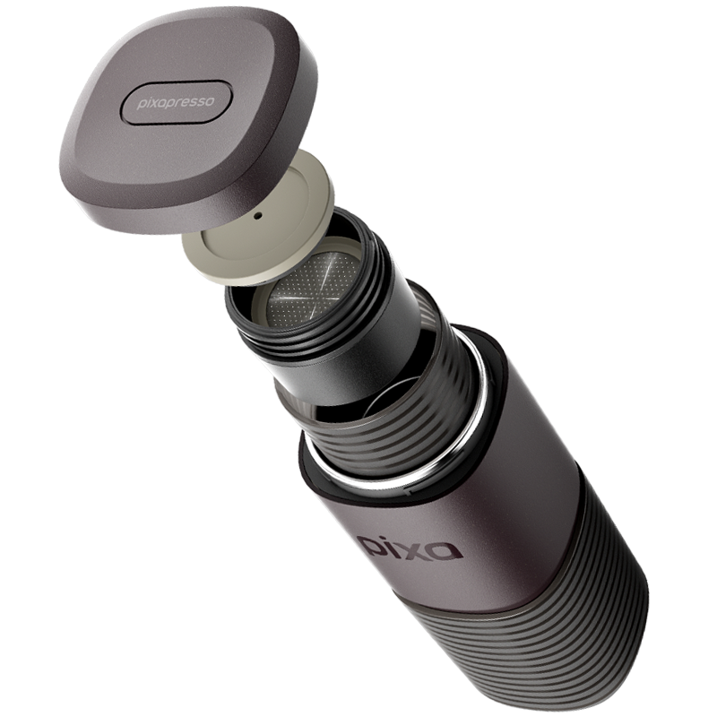 Wacaco® Pixapresso: Елегантна, тъмна, преносима електрическа машина за еспресо с открит капак и филтър.